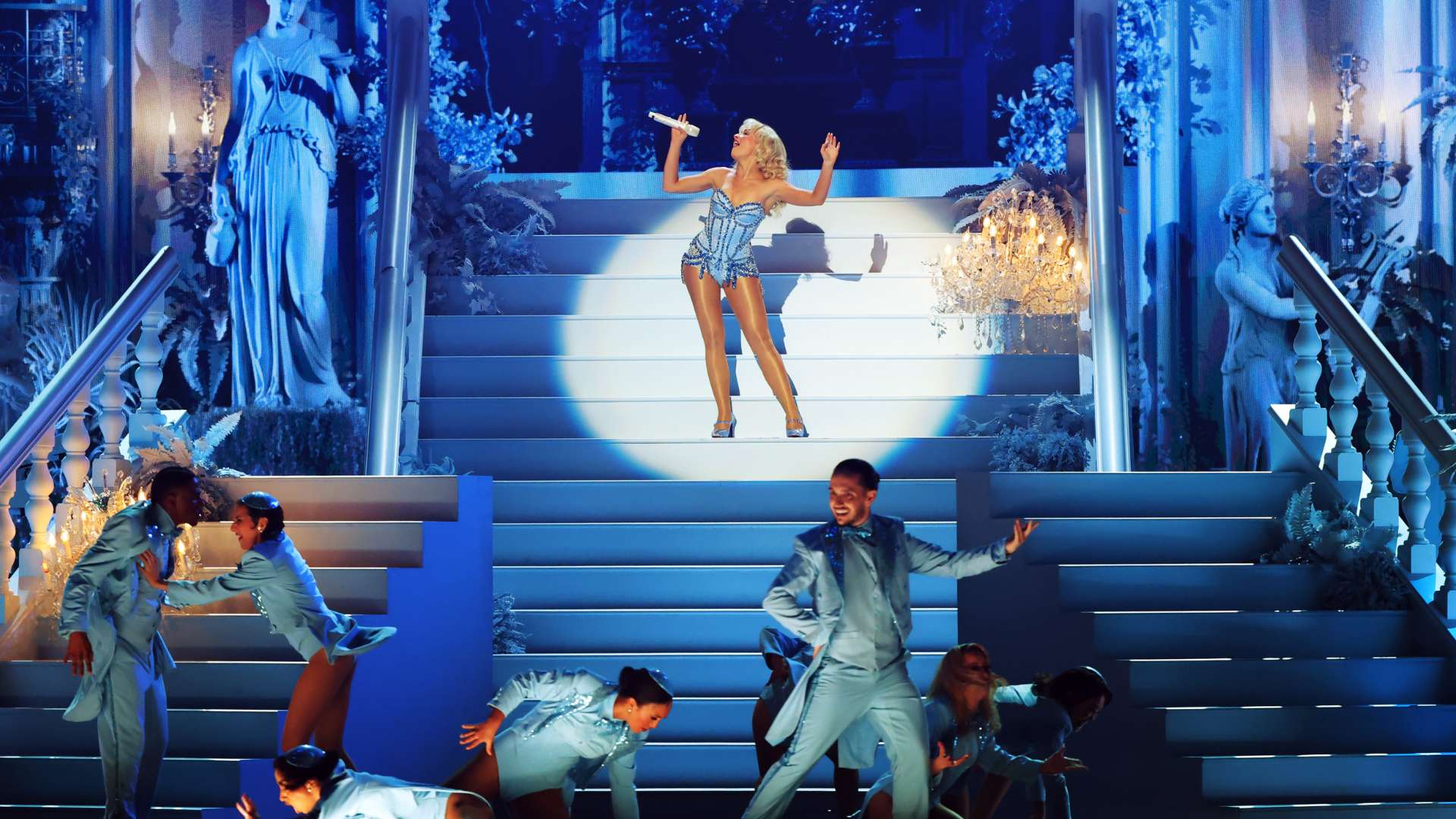 时隔两年再捧冠军，卢布这位“500赛之王”现役榜排名多少？.